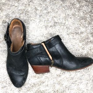 Clark’s black booties